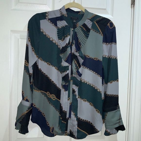 Ann Taylor chain print ruffle front blouse Sz XS long sleeve ruffle cuff - Picture 1 of 6